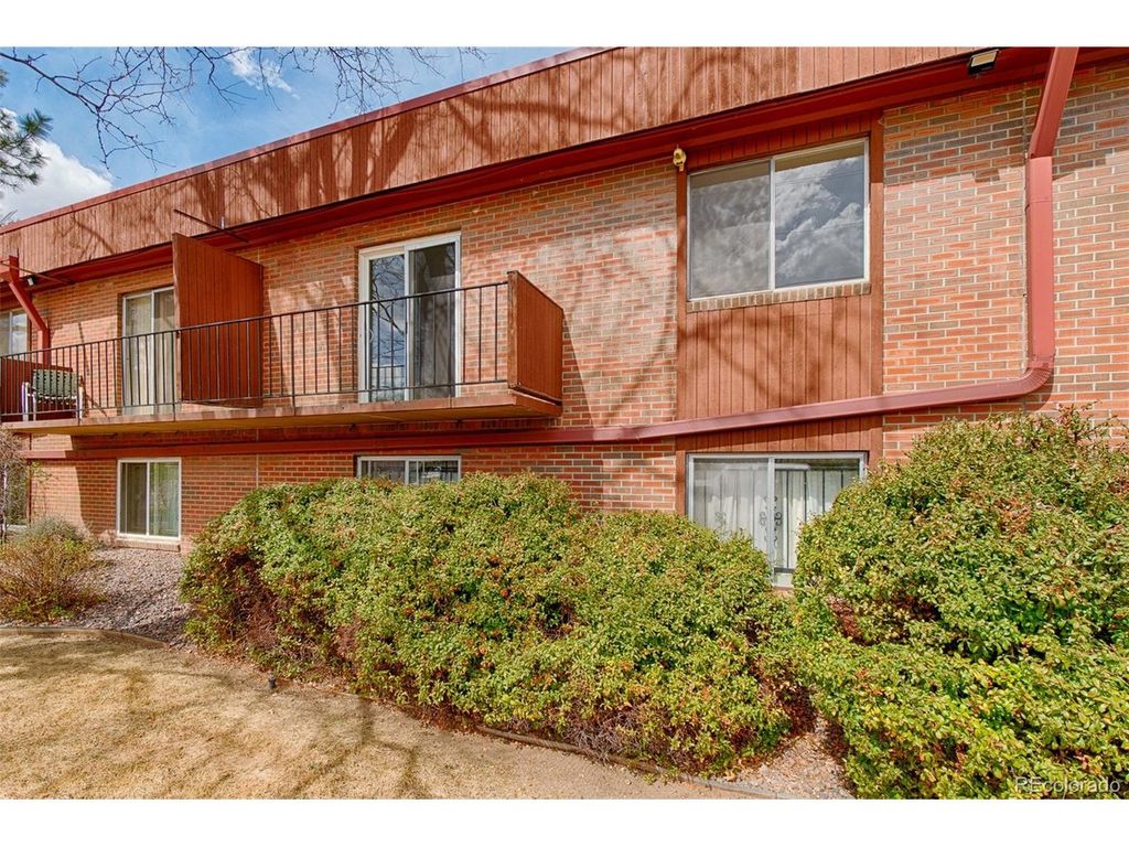 10115 W 25th Ave 16, Lakewood, CO 80215