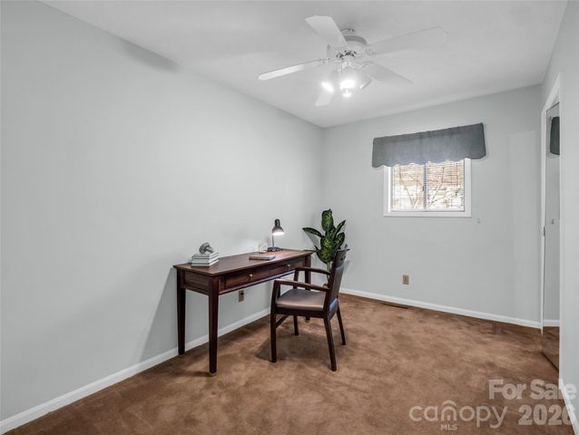 1594 Indian Cave Road, Hendersonville, NC 28739