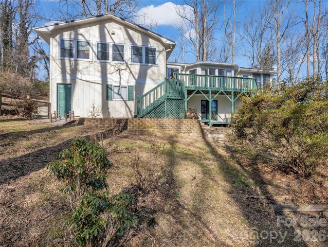 1594 Indian Cave Road, Hendersonville, NC 28739