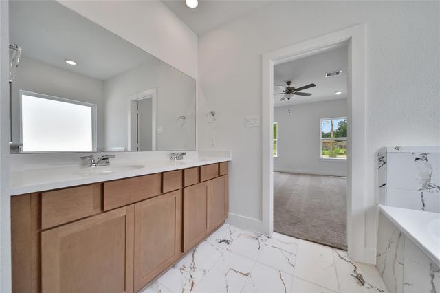 1003 Thor, New Caney, TX 77357