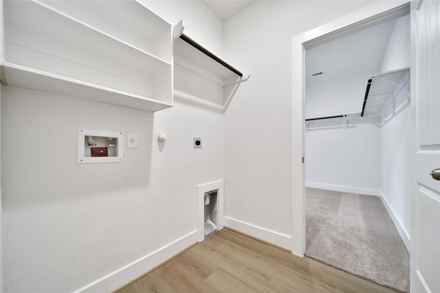 1003 Thor, New Caney, TX 77357