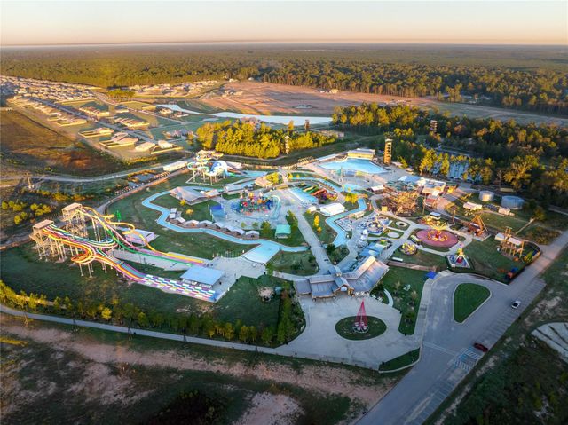 1003 Thor, New Caney, TX 77357