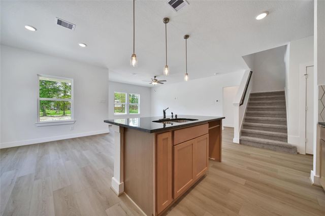 1003 Thor, New Caney, TX 77357