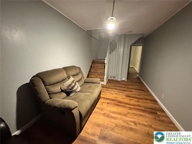 2336 3rd Street, Wilson Boro, PA 18042