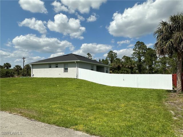 856 Sunrise BLVD, Lehigh Acres, FL 33974