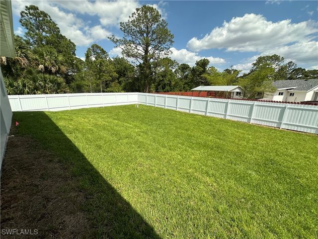 856 Sunrise BLVD, Lehigh Acres, FL 33974
