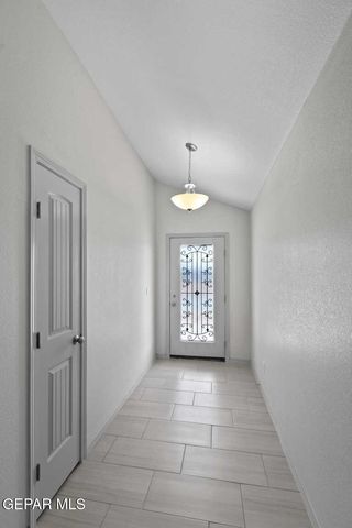 13973 Summer Wave Avenue, El Paso, TX 79928