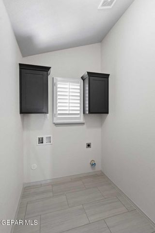 13973 Summer Wave Avenue, El Paso, TX 79928