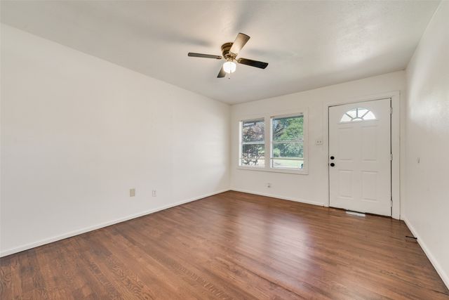 1836 Carver Avenue, Fort Worth, TX 76102