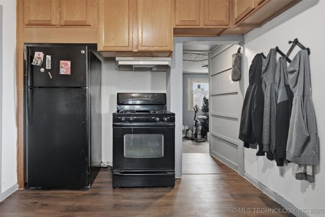 221 N Dorothy Avenue, Claremore, OK 74017