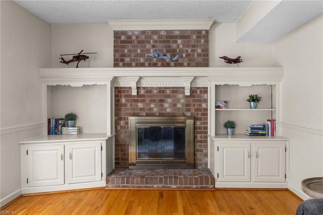 5229 Chipping LN, Virginia Beach, VA 23455