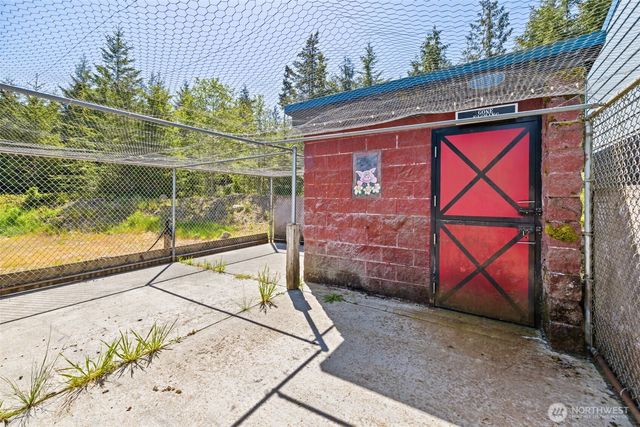 5611 S Doss Road, Port Angeles, WA 98362