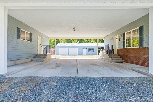 5611 S Doss Road, Port Angeles, WA 98362