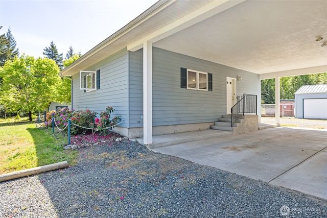 5611 S Doss Road, Port Angeles, WA 98362