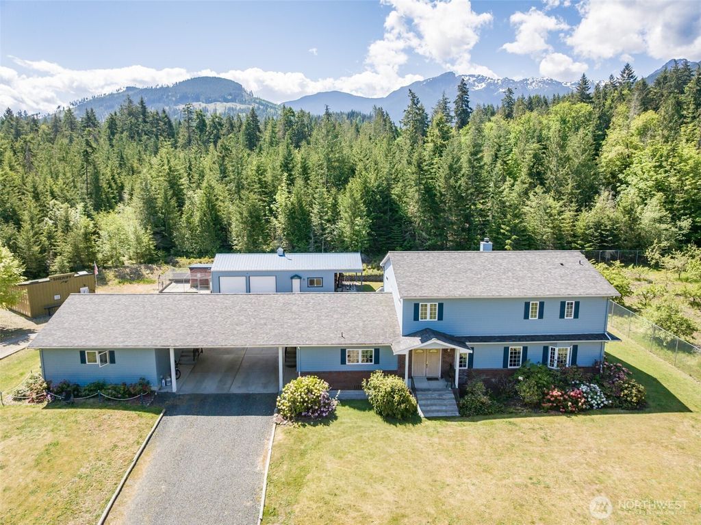 5611 S Doss Road, Port Angeles, WA 98362