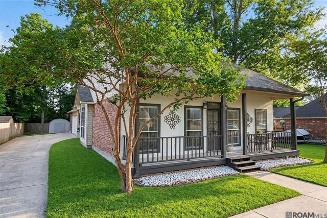 32495 Magnolia Ct, Denham Springs, LA 70706