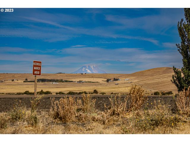 1602 CENTERVILLE Hwy, Centerville, WA 98613