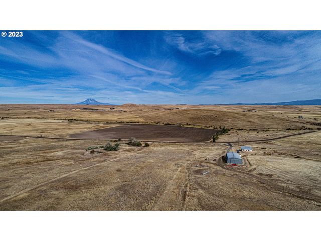 1602 CENTERVILLE Hwy, Centerville, WA 98613