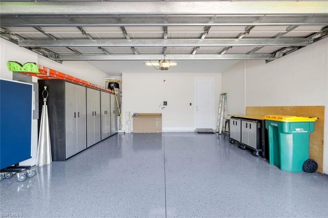 7209 Wilton DR, Naples, FL 34109