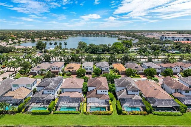 7209 Wilton DR, Naples, FL 34109