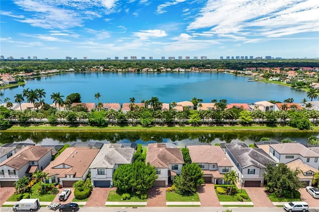 7209 Wilton DR, NAPLES, FL 34109 — photo 3