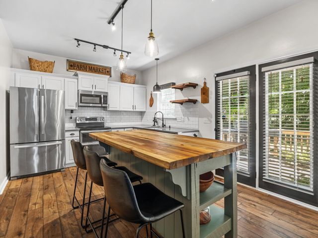 223 Silverbell Drive, Boiling Springs, SC 29316