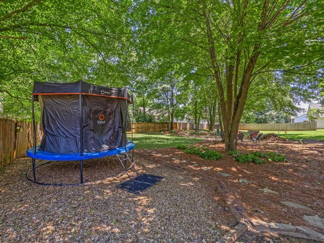 223 Silverbell Drive, Boiling Springs, SC 29316