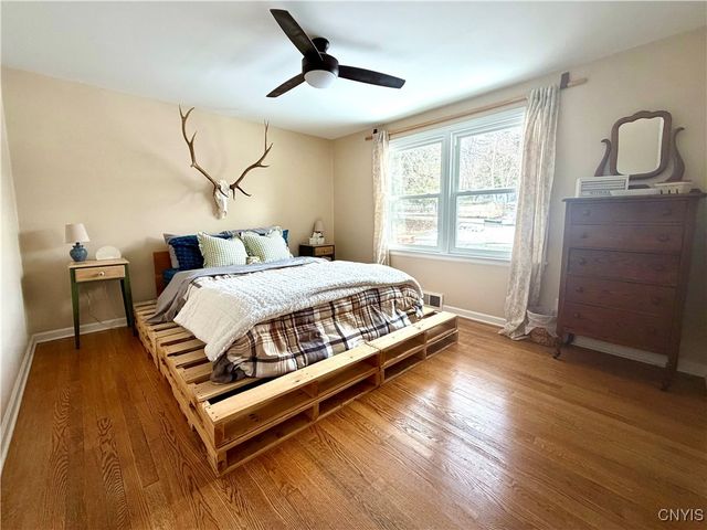 2 Battery, Lysander, NY 13027