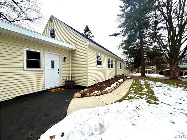 2 Battery, Lysander, NY 13027