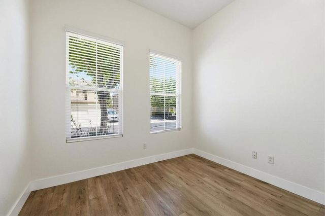9400 Trolio Way, Elk Grove, CA 95624