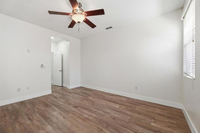 9400 Trolio Way, Elk Grove, CA 95624