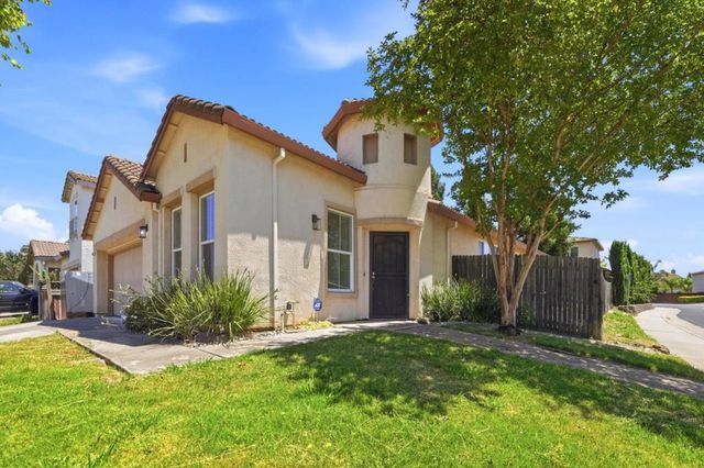 9400 Trolio Way, Elk Grove, CA 95624