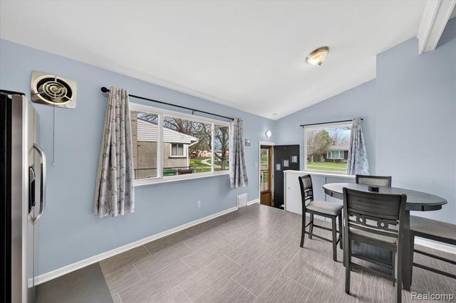 16672 Drake Street, Southgate, MI 48195