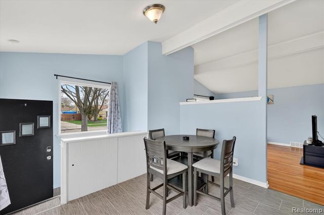 16672 Drake Street, Southgate, MI 48195