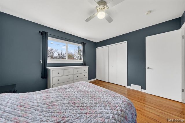 16672 Drake Street, Southgate, MI 48195