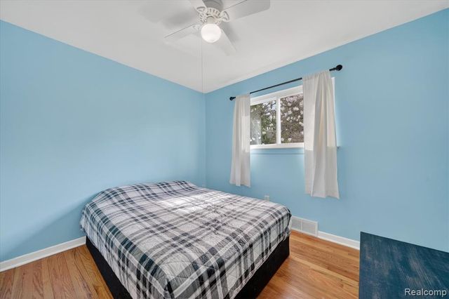 16672 Drake Street, Southgate, MI 48195