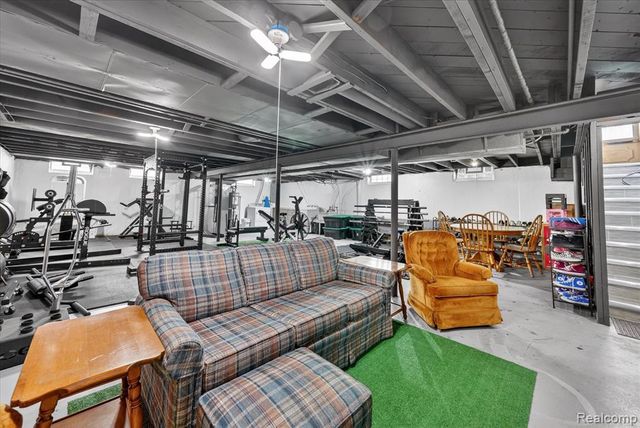 16672 Drake Street, Southgate, MI 48195