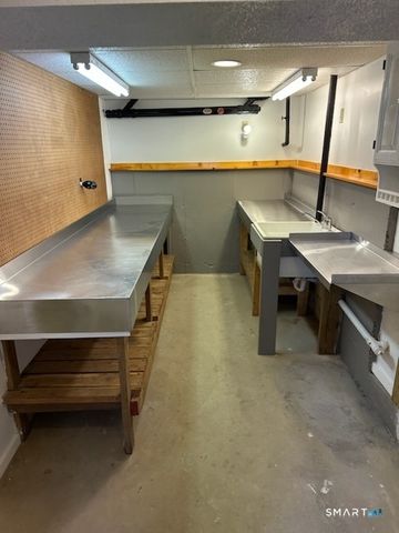 155 Diamond Ledge Road, Stafford, CT 06076