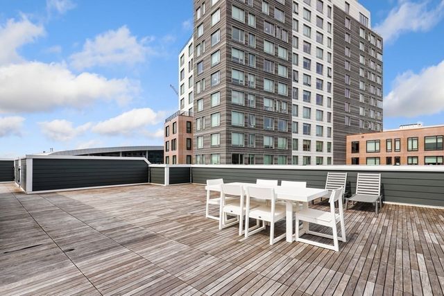 50 Hichborn St 310, Boston, MA 02135