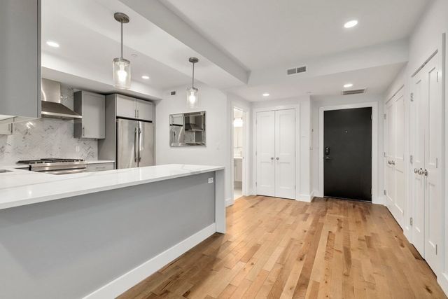 50 Hichborn St 310, Boston, MA 02135