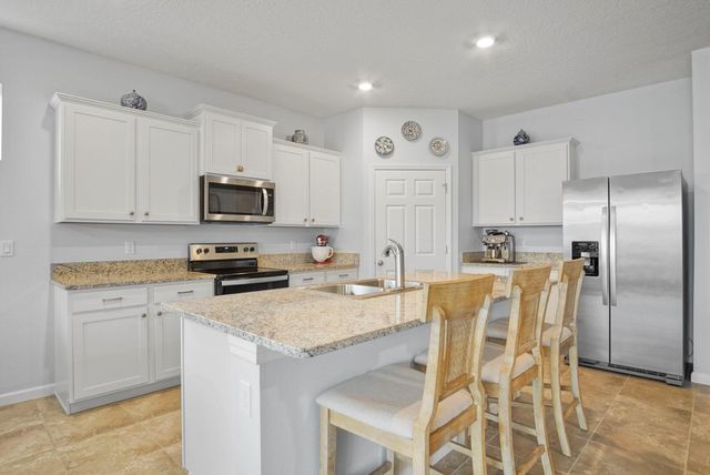 10568 SW Cambria Lane, Port St Lucie, FL 34987
