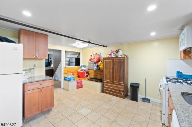 120 S Prospect Ave, Hackensack City, NJ 07601