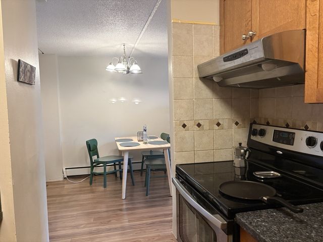 12 Ellery 306, Cambridge, MA 02138