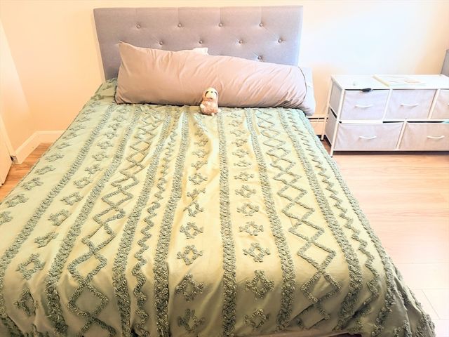 12 Ellery 306, Cambridge, MA 02138