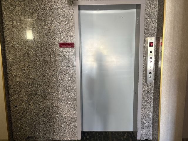 12 Ellery 306, Cambridge, MA 02138