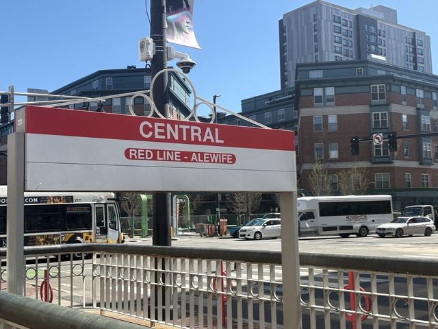 12 Ellery 306, Cambridge, MA 02138