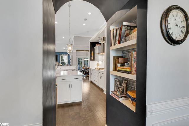 401 Chillingham Court, Fountain Inn, SC 29644