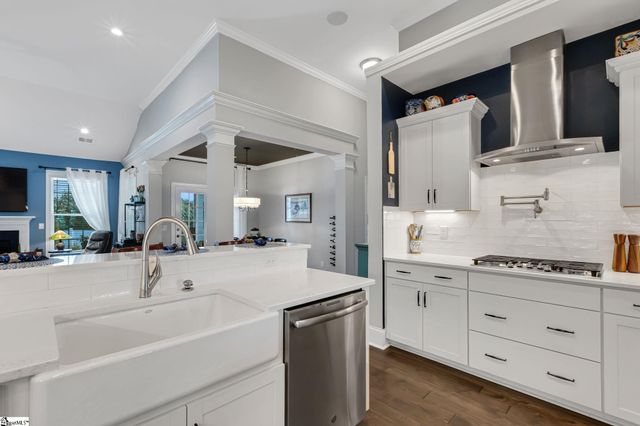 401 Chillingham Court, Fountain Inn, SC 29644