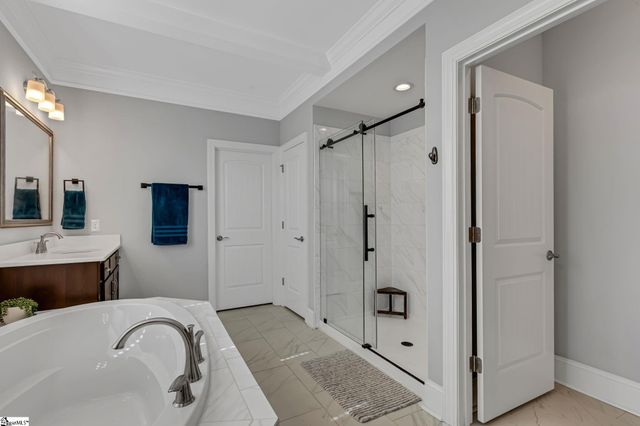 401 Chillingham Court, Fountain Inn, SC 29644