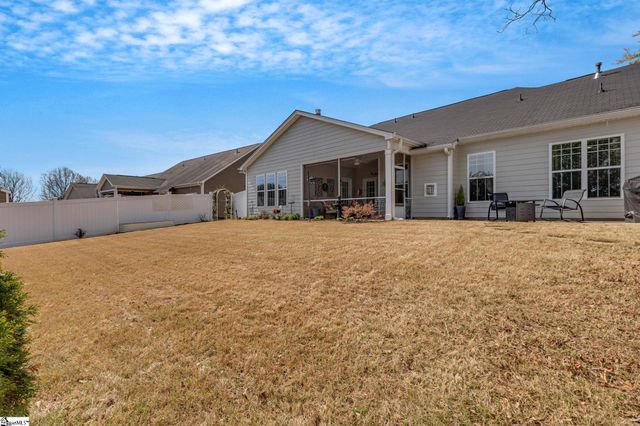 401 Chillingham Court, Fountain Inn, SC 29644